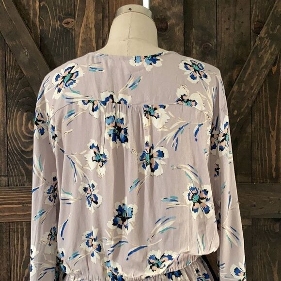 ASTR BOHO Floral Romper Long Sleeve - Picture 11 of 13